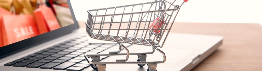 E-Ticaret Sitesinin Önemi Online alışverişin yaygınlaşmasıyla birlikte, işletmeler müşterilerine her an erişebilme ve satış yapabilme fırsatına sahip olur.