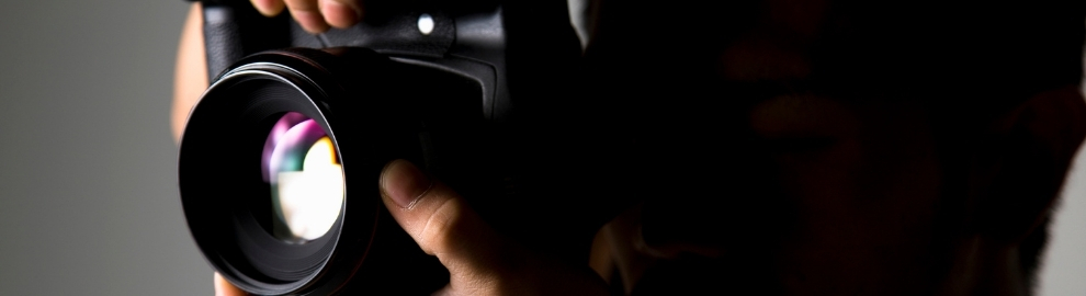 İzmir Fotoğraf Çekimi Ürün tanıtımı, kurumsal etkinlikler, reklam kampanyaları ve portre çekimlerinde yaratıcı çözümler sunarak, her projenin özgün ve etkileyici olmasını sağlıyoruz.