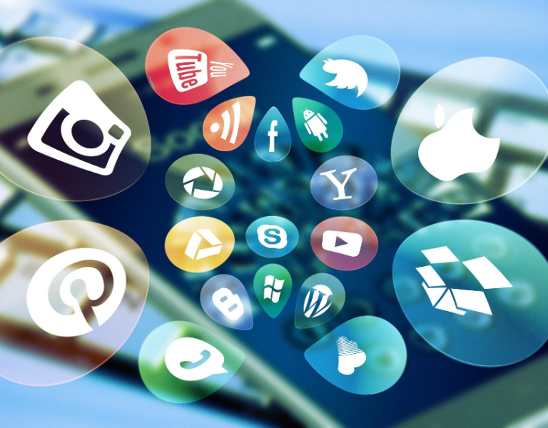 SOSYAL MEDYA YÖNETİM